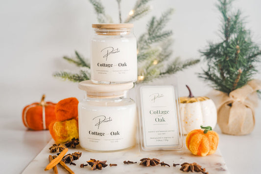 Cottage and Oak Candle