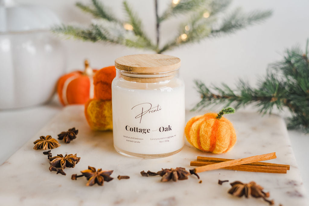 Cottage and Oak Candle
