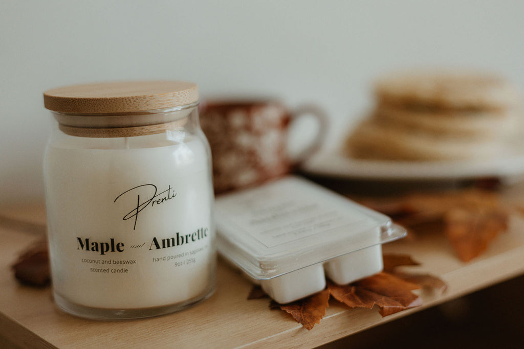 Maple and Ambrette Candle