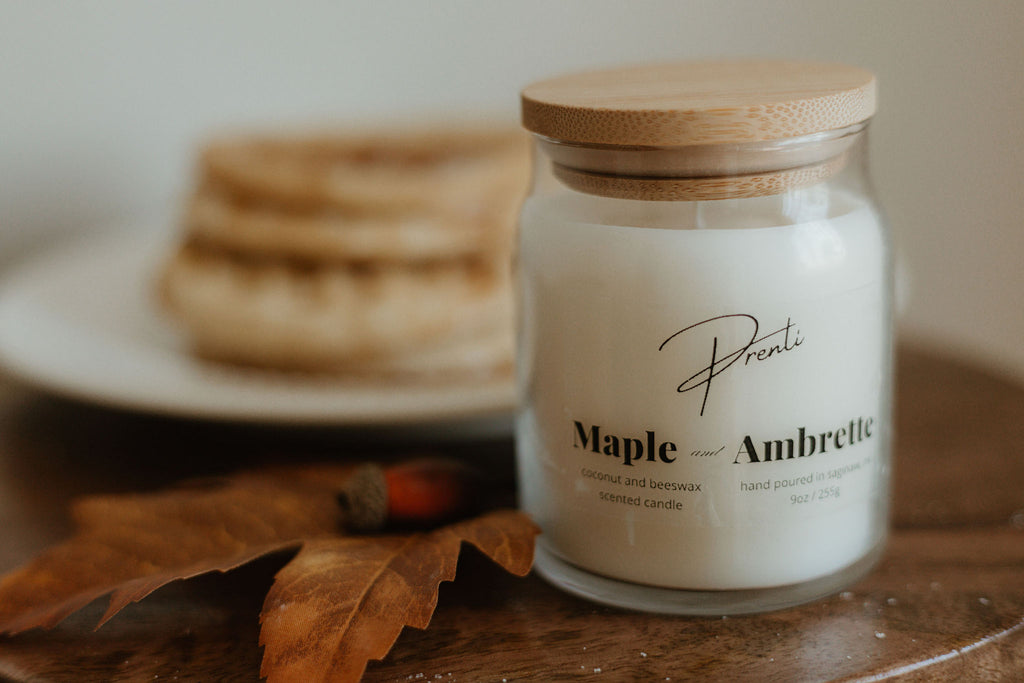 Maple and Ambrette Candle